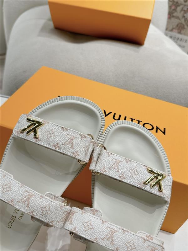 20251128184535767 200